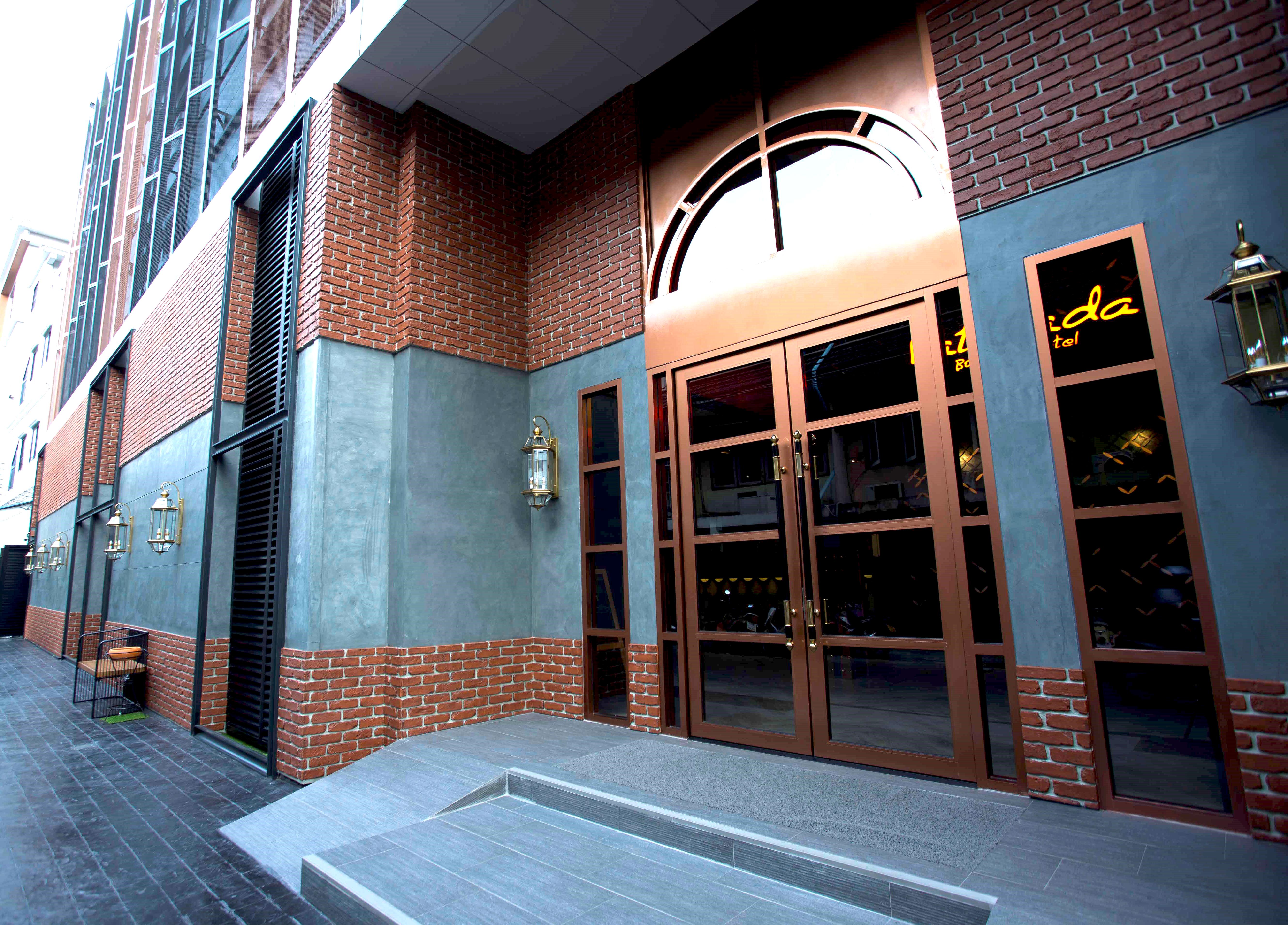 Ratchada Boutique Hotel Bangkok Exterior photo